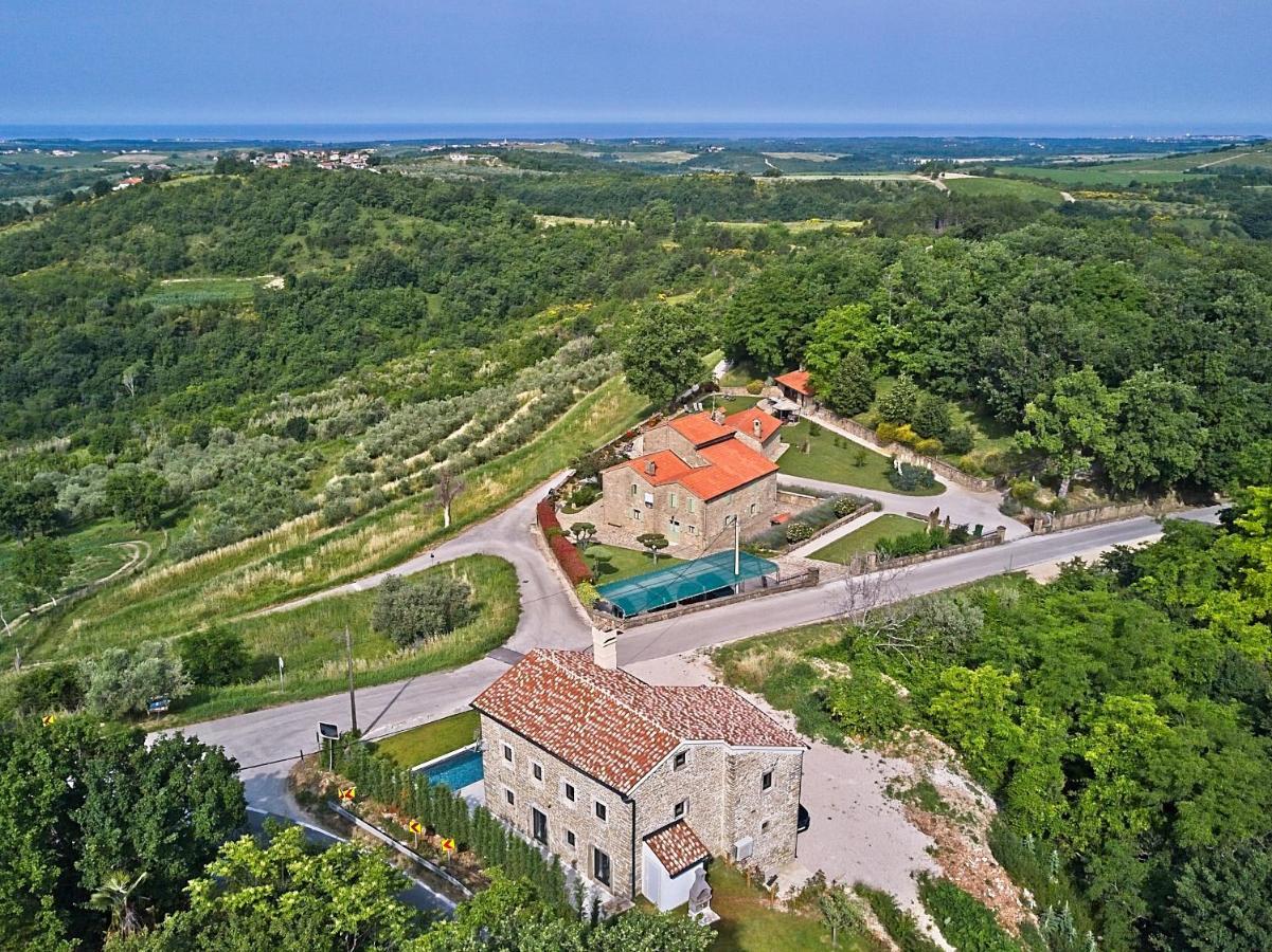 Villa Carica Krasica  외부 사진