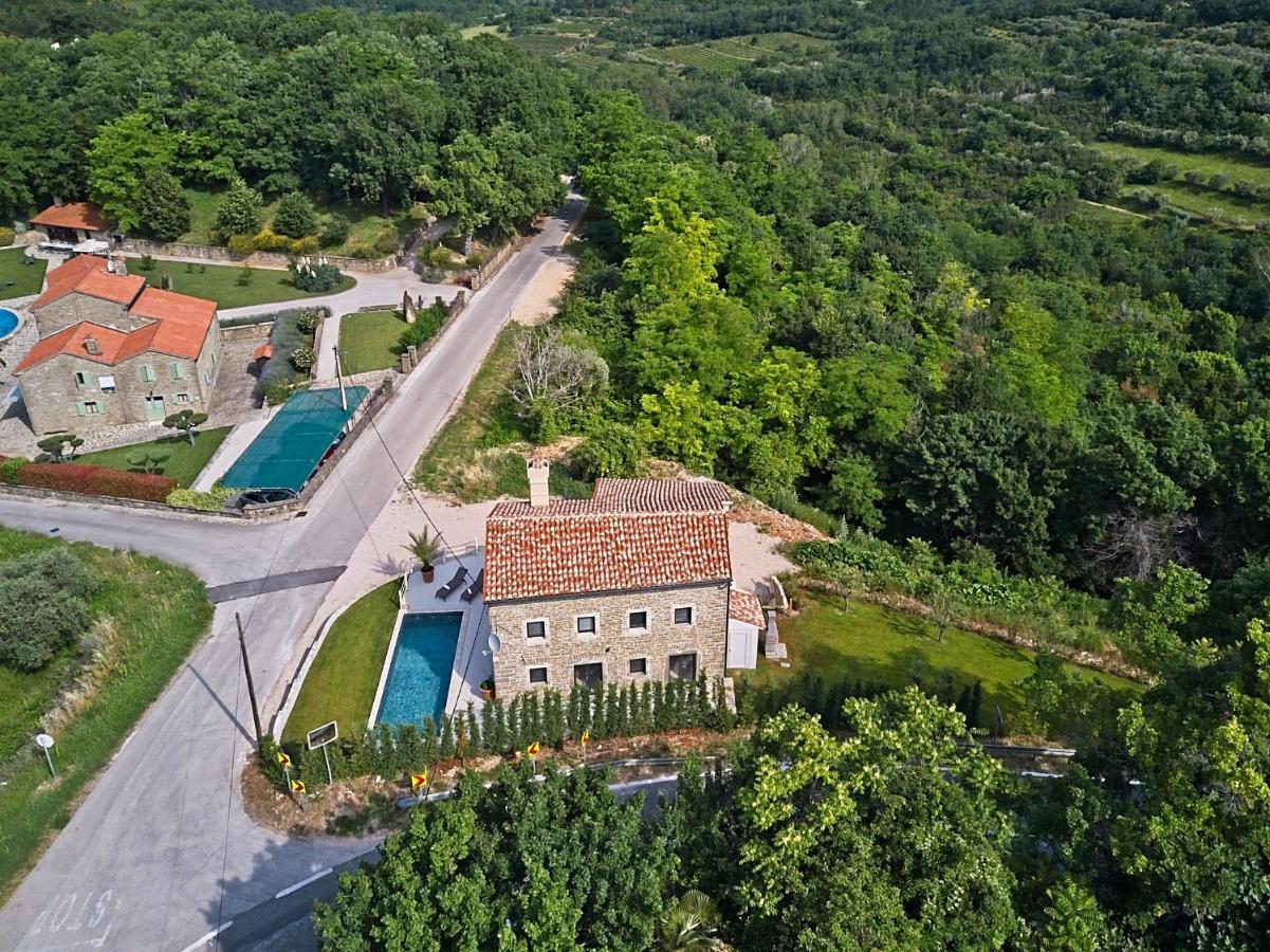 Villa Carica Krasica  외부 사진
