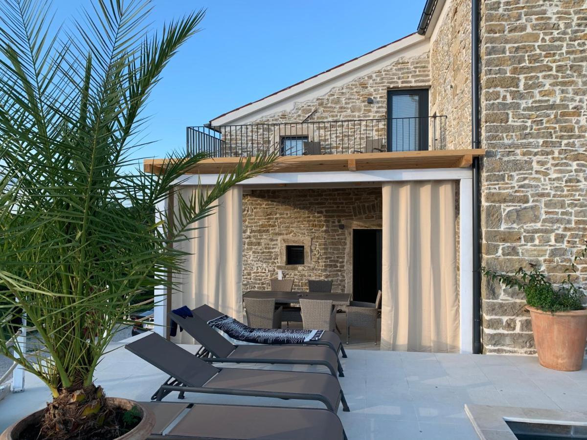 Villa Carica Krasica  외부 사진